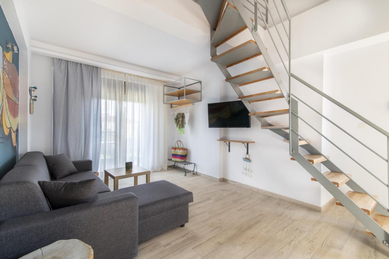 Varka Rooms Никити Экстерьер фото
